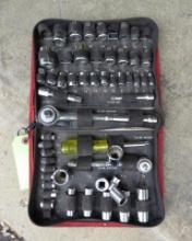 Challenger 1/4" & 3/8" Socket Set