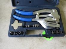 Adjustable Metal Punch Set