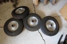 (4) Hard Rubber Needle Bearing Wheels