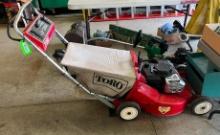 Toro Rear Bagger 21" Gas Self-Propelled Push Mower