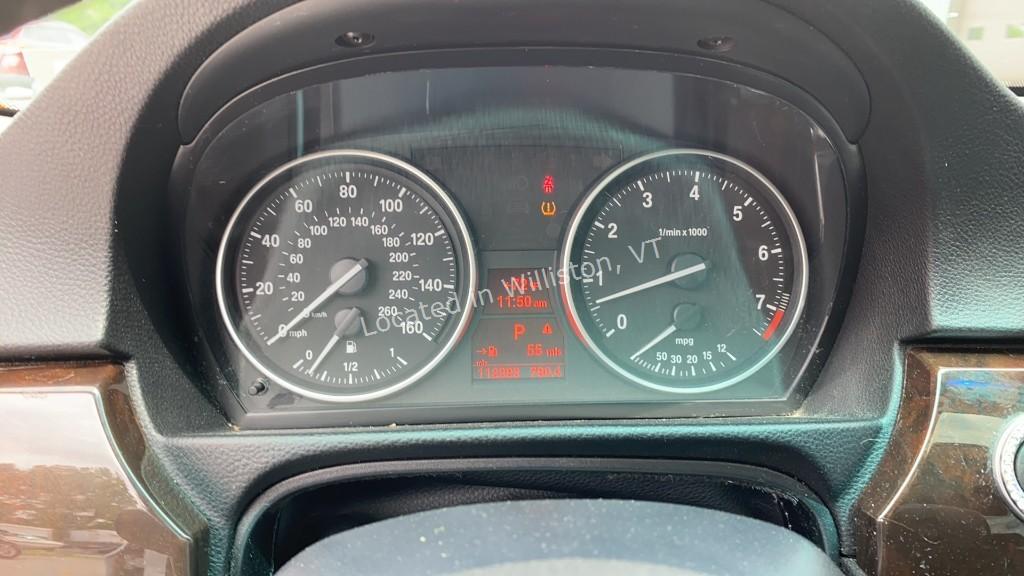 2011 BMW 3 Series 328i xDri I6, 3