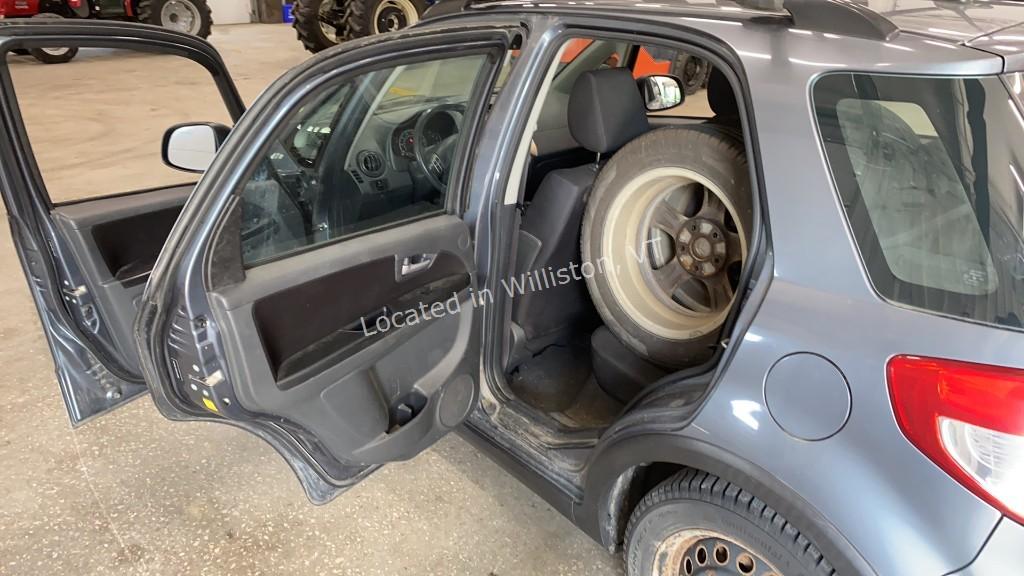 2009 Suzuki SX4 Crossover Base I4, 2