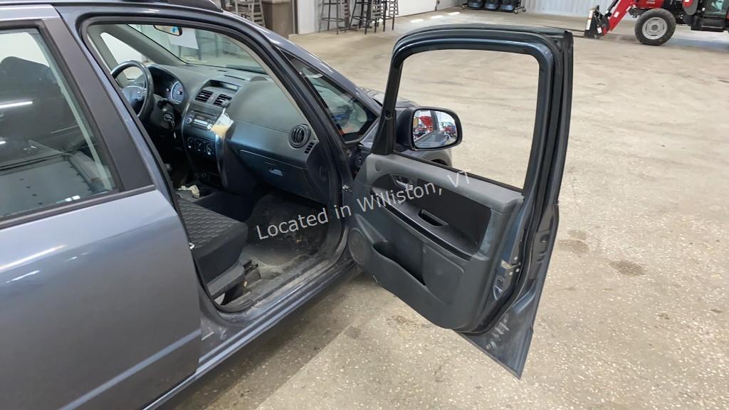 2009 Suzuki SX4 Crossover Base I4, 2