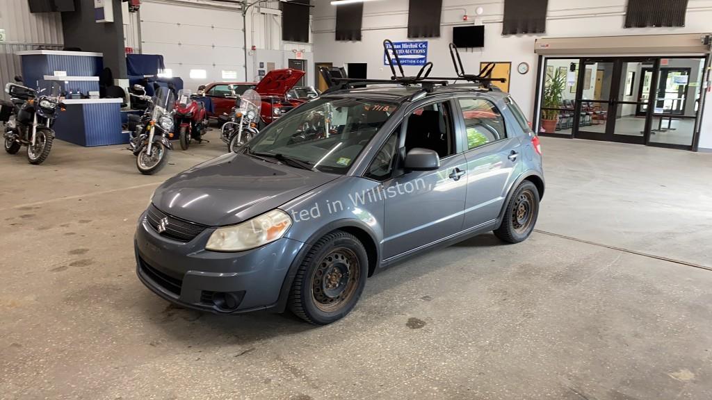 2009 Suzuki SX4 Crossover Base I4, 2