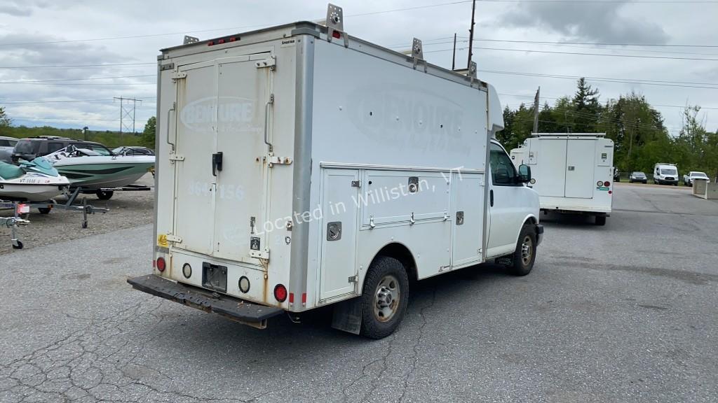 2014 GMC Savana 3500 V8, 6