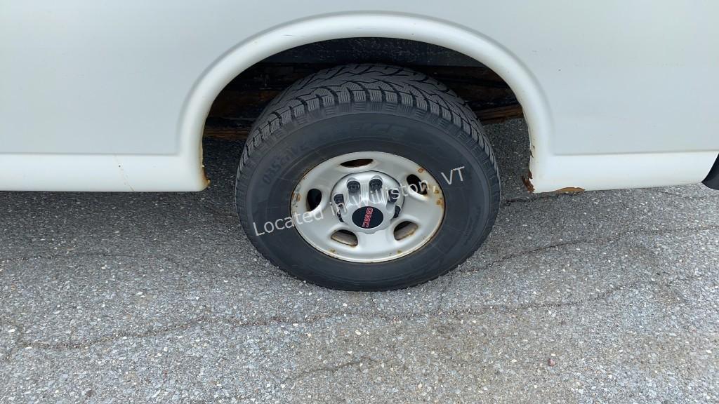 2016 GMC Savana 2500 V8, 4.8