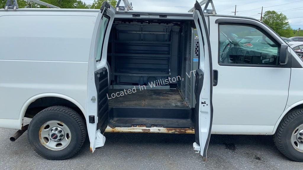 2016 GMC Savana 2500 V8, 4.8