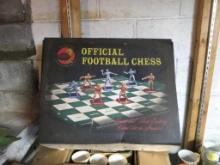 1967 Official Football Chess Set