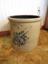 Fort Edward N.Y Stoneware Co. 6Gal. Crock