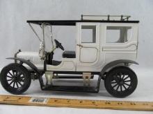 Ipswich Limited Edition Car Model, White