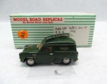 Model Road Replicas Ford Van Thames 300 E