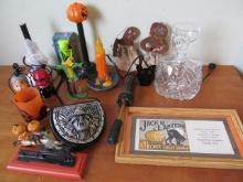 (19pc.) Halloween Decor