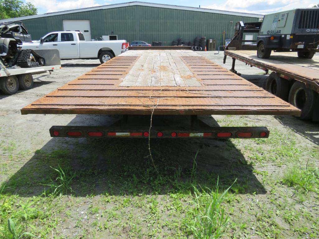 2016 Cam SuperLiner Deck Over Tandem Axle Trailer