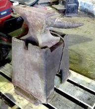 Anvil w/ Steel Stand