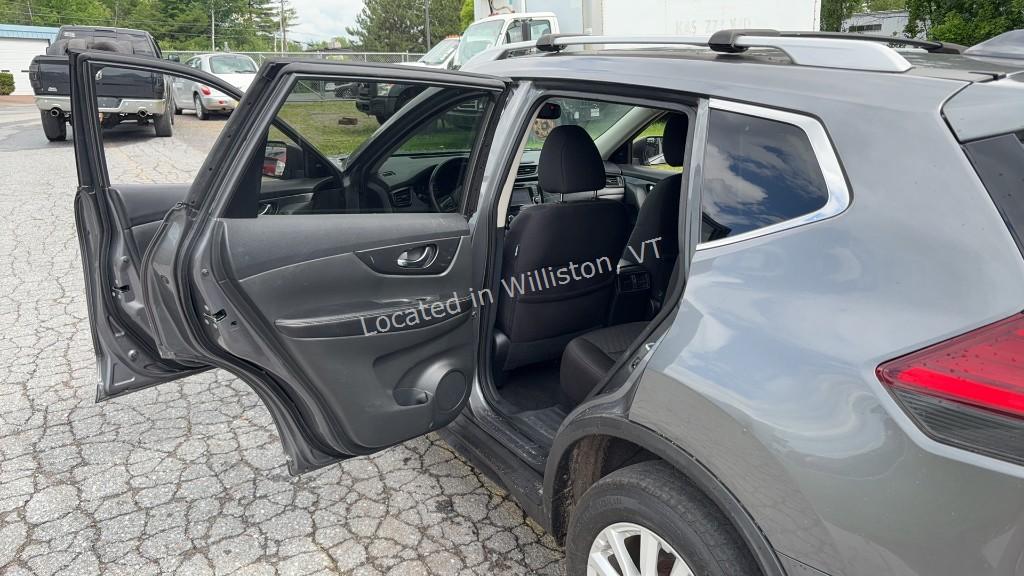2017 Nissan Rogue S I4, 2.5