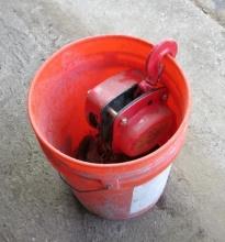 American Power Pull 410 Chain Hoist