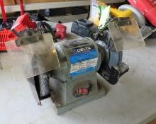 Delta 6" Double-Ended Bench Grinder