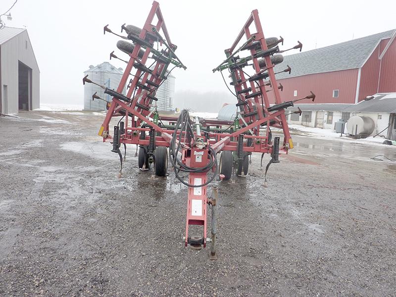 27' Brillion Cultivator w/ Levelers