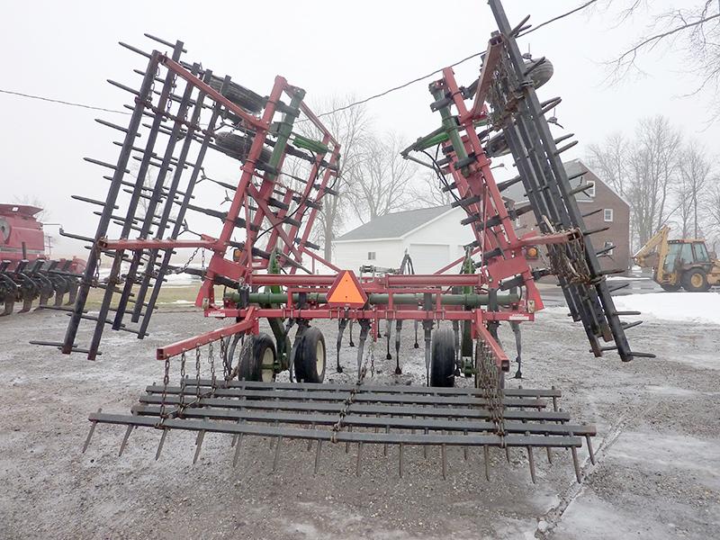 27' Brillion Cultivator w/ Levelers