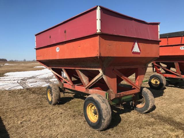 J&M 350 Bu. Gravity Wagon w/ John Deere 1075 Running Gear