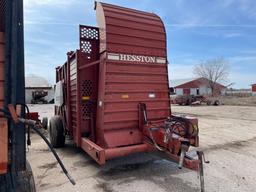 Hesston 30B Stak Hand