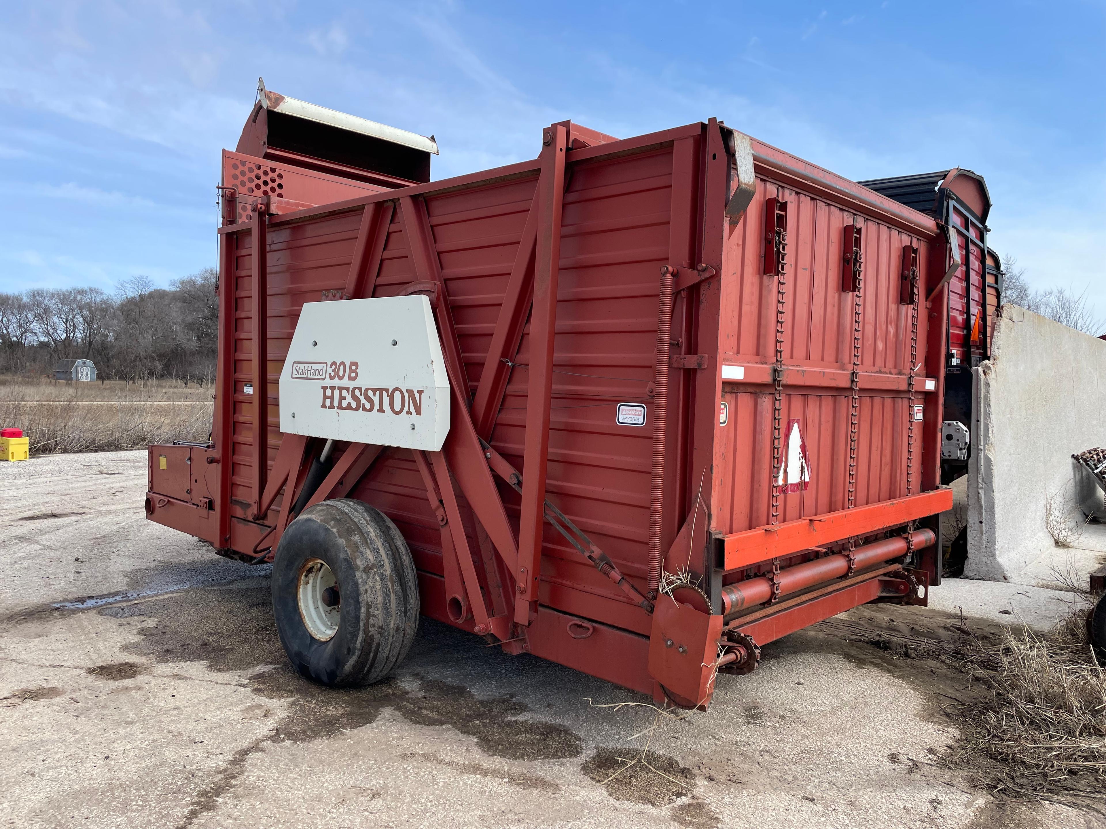 Hesston 30B Stak Hand