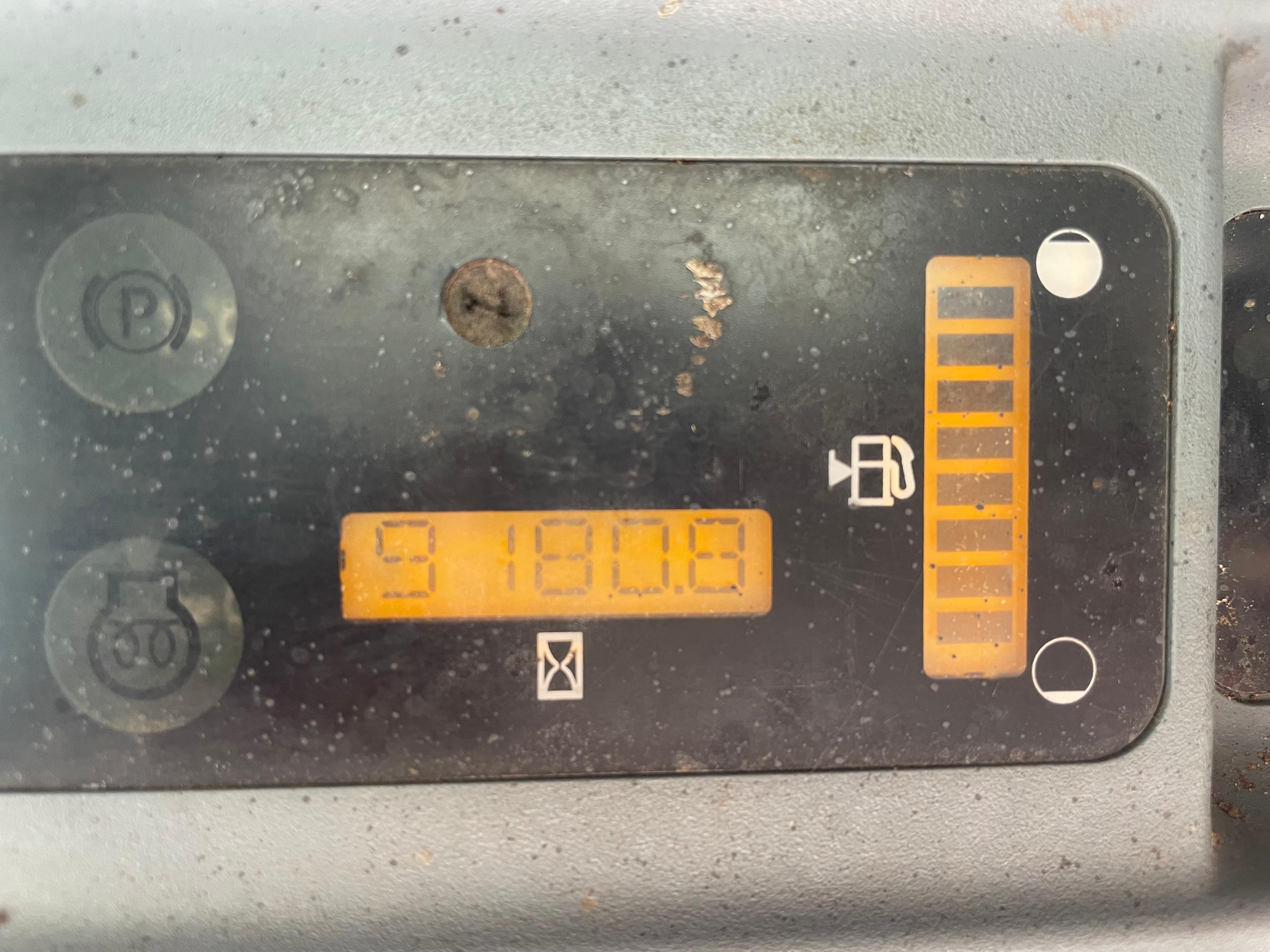 New Holland LS160