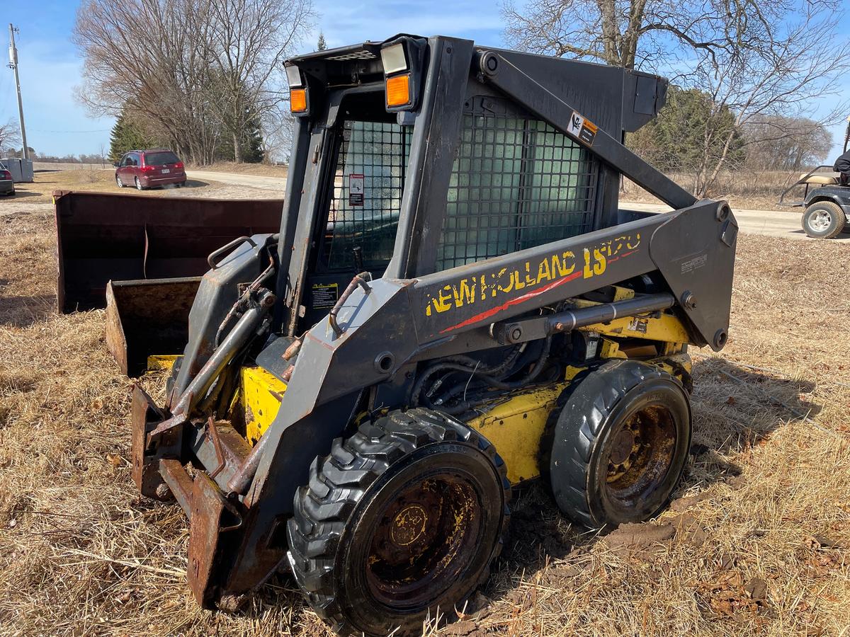 New Holland LS170