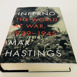 INFERNO The World at War 1939-1945 by Max Hastings WW2