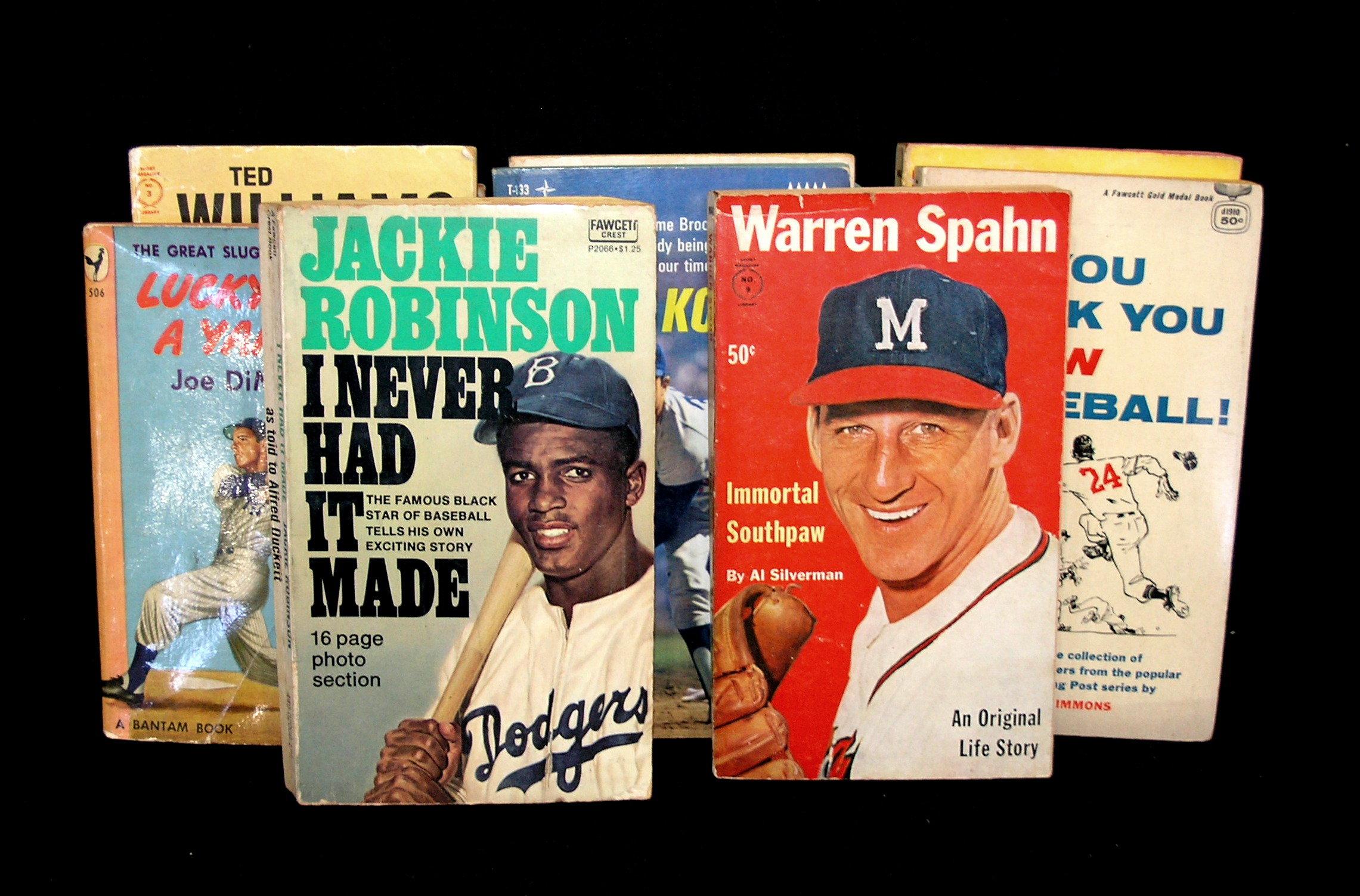 (11) 1950-1970's Sports Reference Books Lucky To Be A Yankee Joe Dimaggio B
