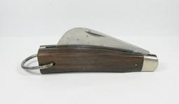 1946-1973 Schrade-Walden Pattern 136 Walnut Pruner. Unsharpened  Near Mint