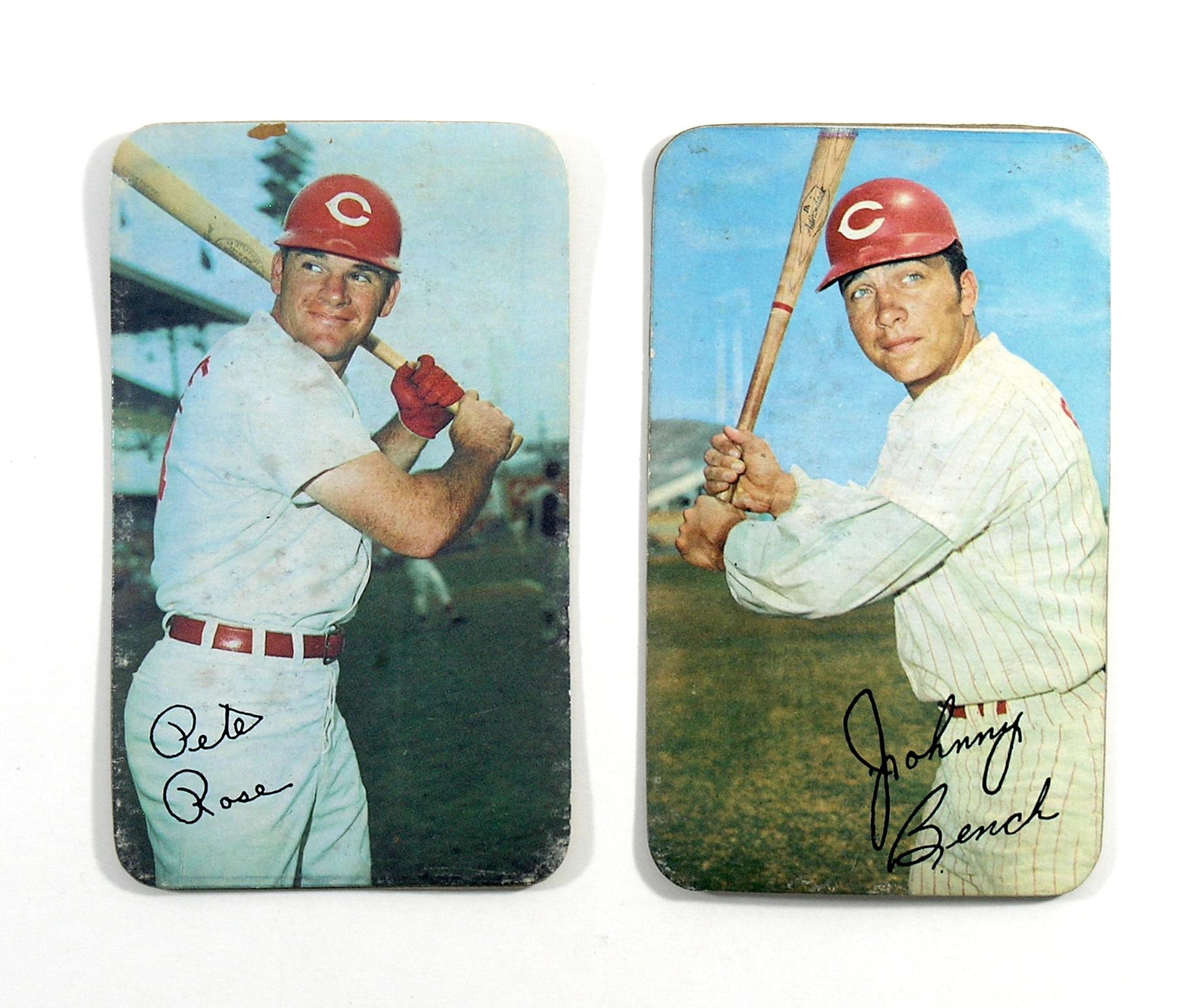 (2) 1970 Topps Super Baseball Cards #8 Johnny Bench and #34 Pete Rose (Lowe