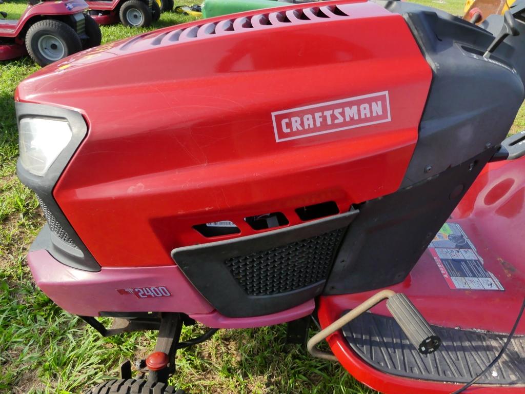 CRAFTSMAN T2400 RIDING MOWER