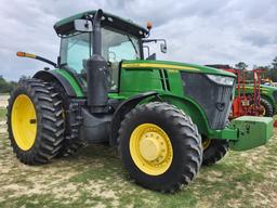 2018 John Deere 7210R