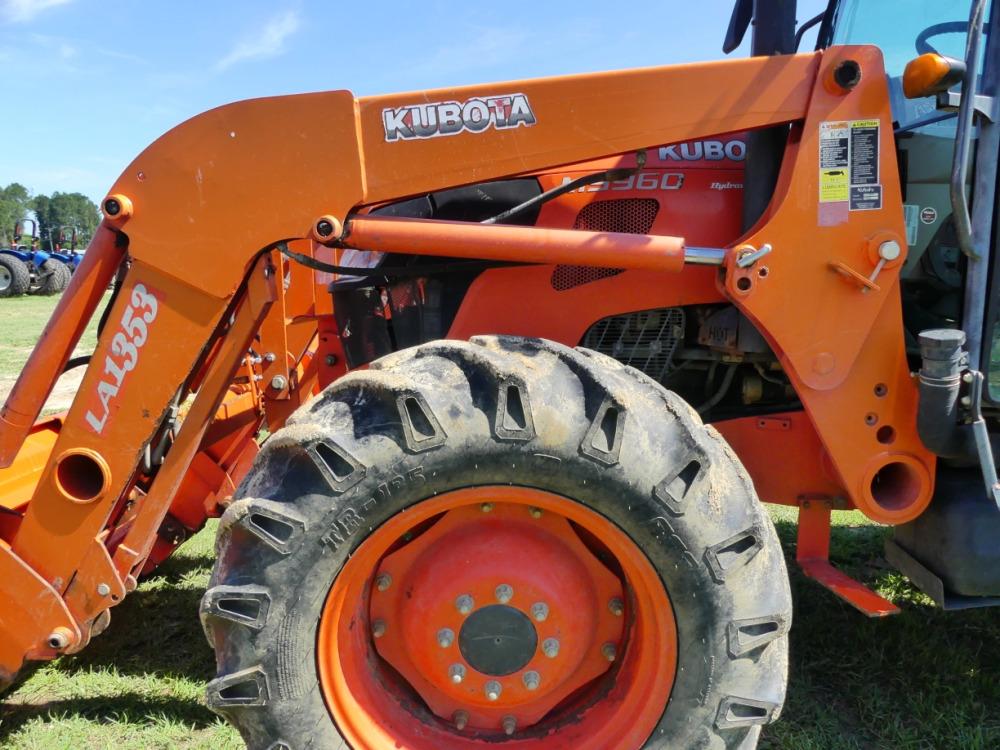 Kubota M9960