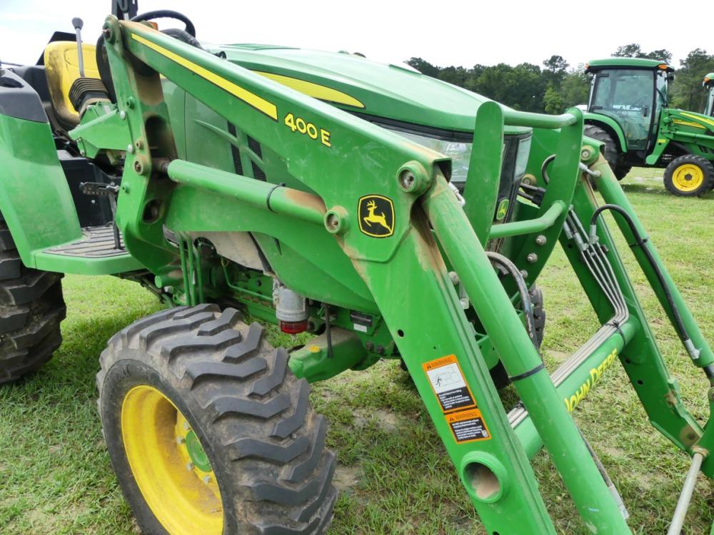 John Deere 4044M