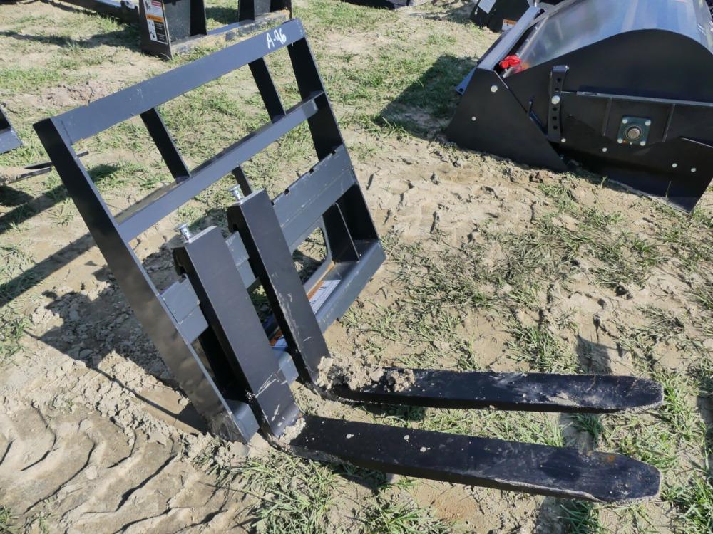 Wolverine 30" Mini Pallet Forks