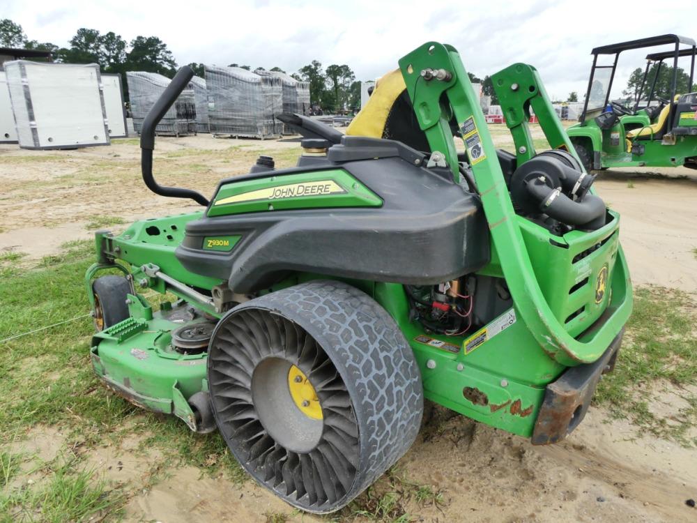 John Deere Z930M