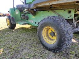 John Deere 4x2 TX Gator