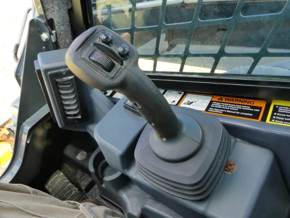2021 Deere 331G