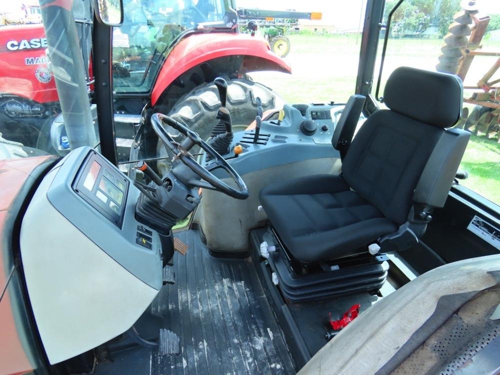 Case-IH MX135