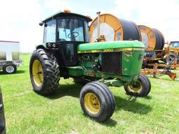 John Deere 2950