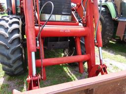 Case-IH MX135