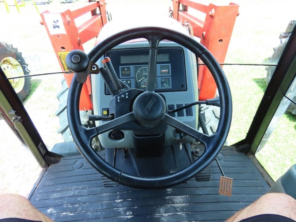 Case-IH MX135