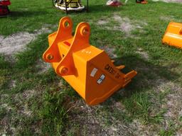 Giyi 24" Excavator Bucket