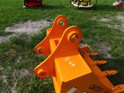 Giyi 24" Excavator Bucket