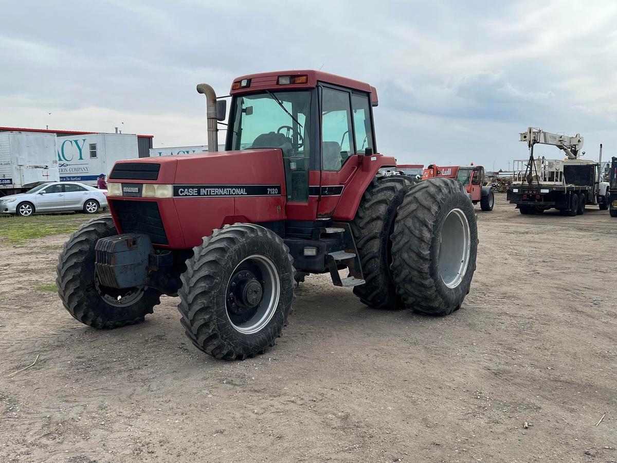 1989 Case Magnum 7120 Mfwd Tractor