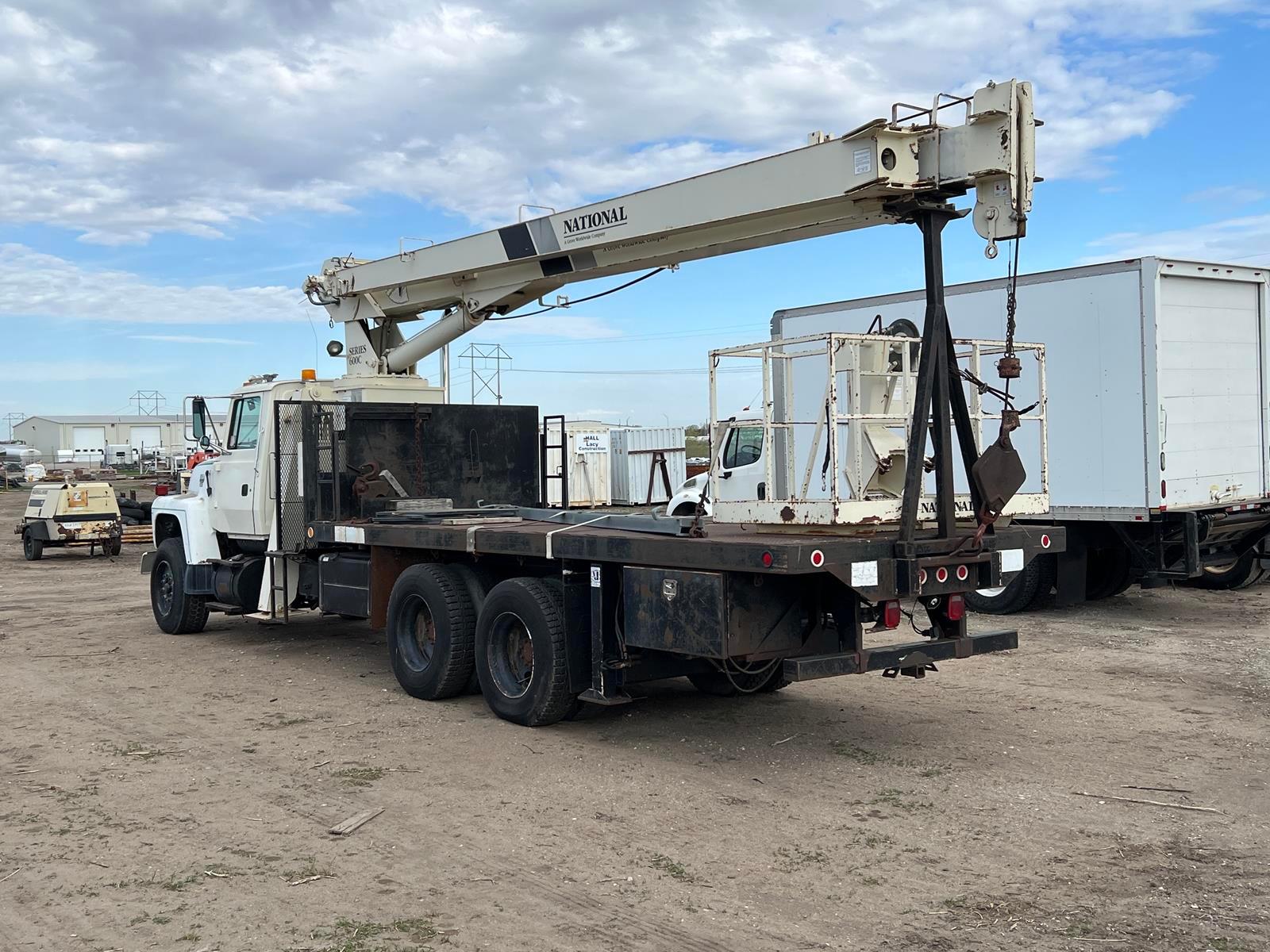 1995 Ford F-800 Flatbed Crane Truck - Diesel