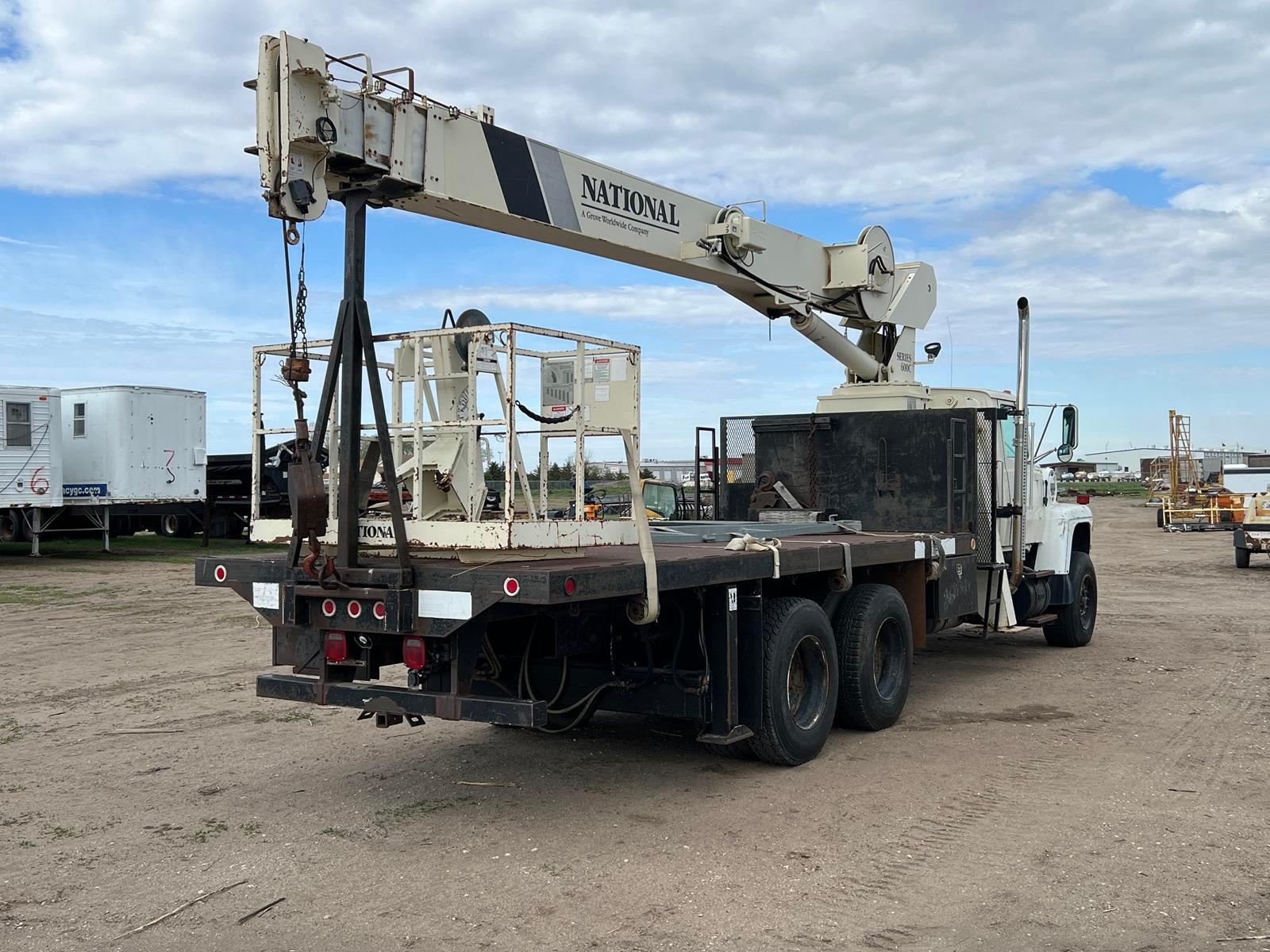 1995 Ford F-800 Flatbed Crane Truck - Diesel