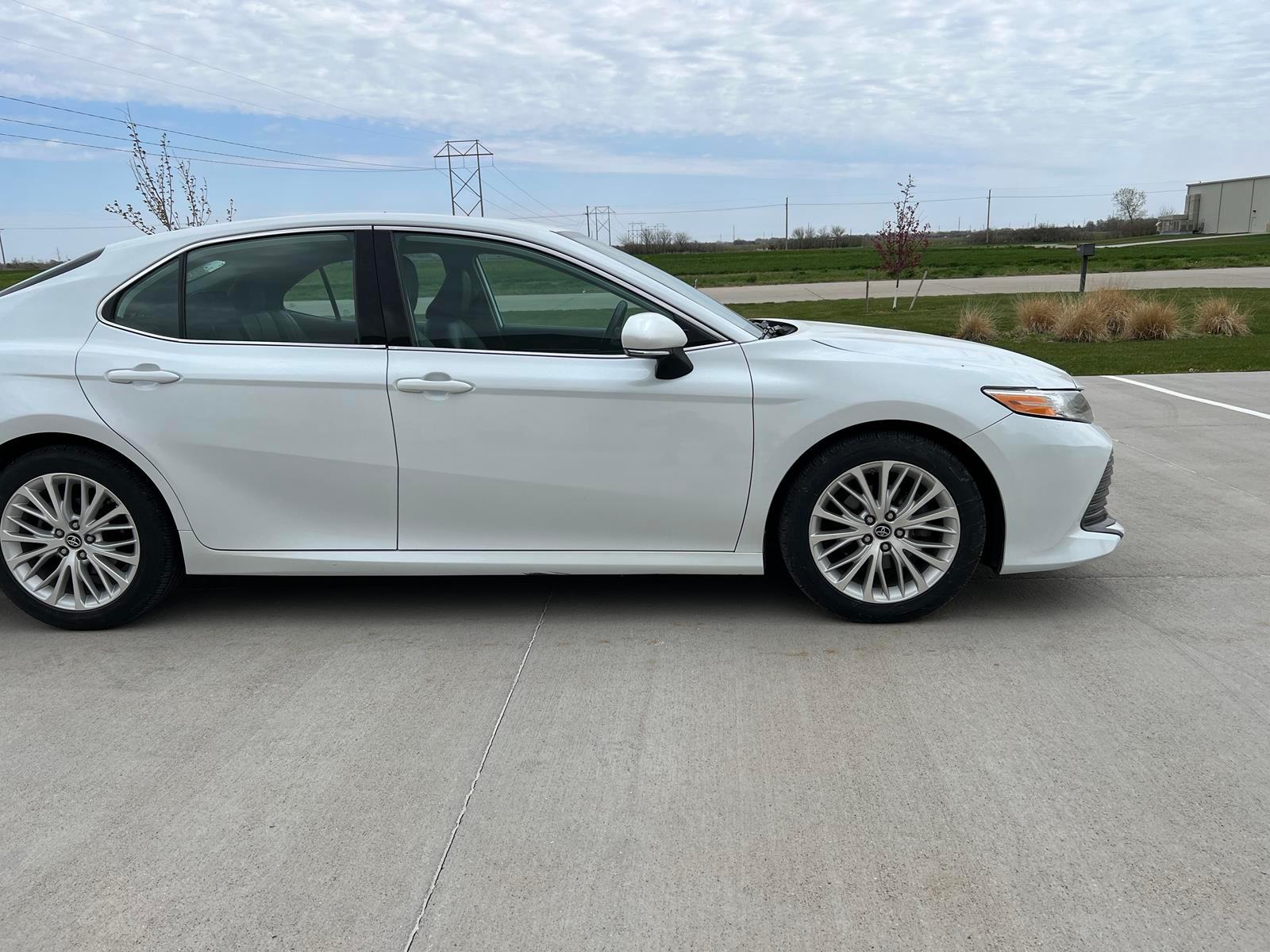 2019 Toyota Camry Sedan - Gasoline